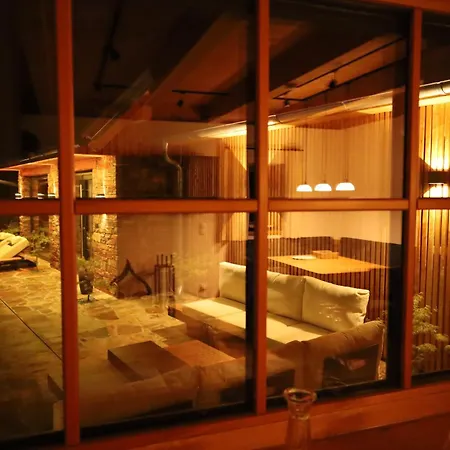 Der Distelfalter シャレー Oberhaag